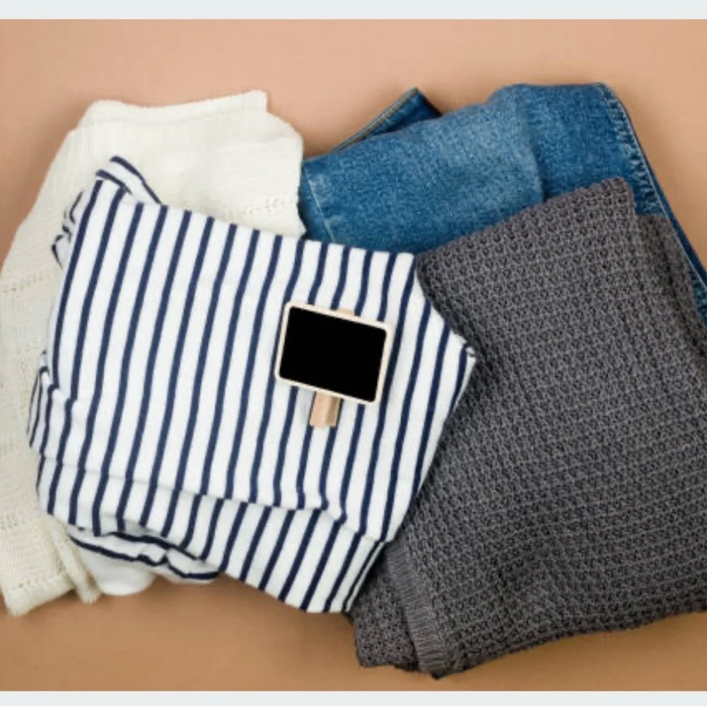 Closet Confidential – Surprise Style Box handpicked just for you! - Picture 9 of 9